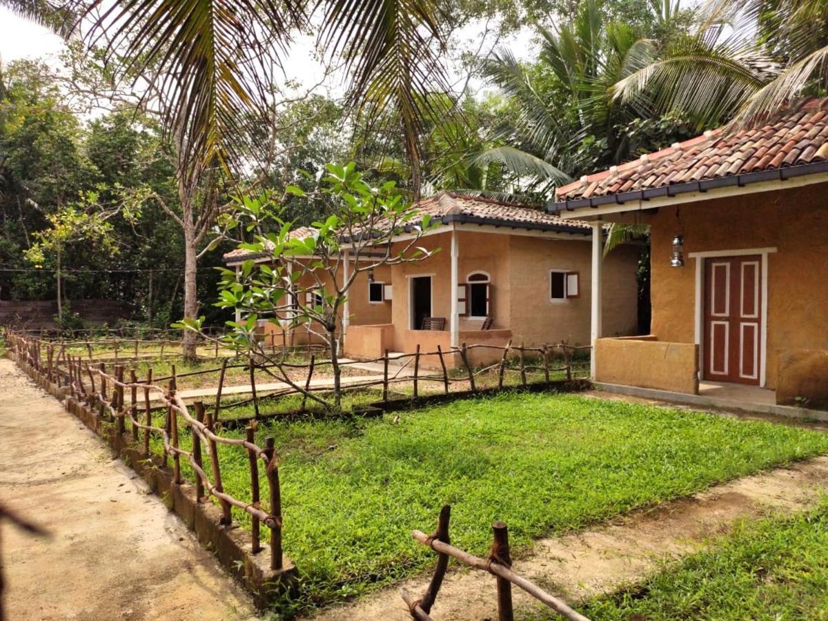 "Camp Kush" By Hostel Unawatuna Kültér fotó